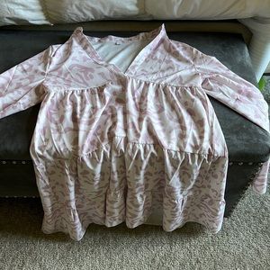 V- neck light dress